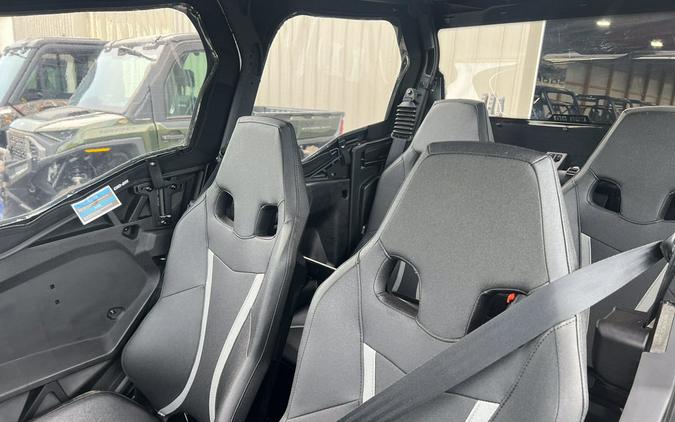 2024 Can-Am® Commander MAX XT 1000R