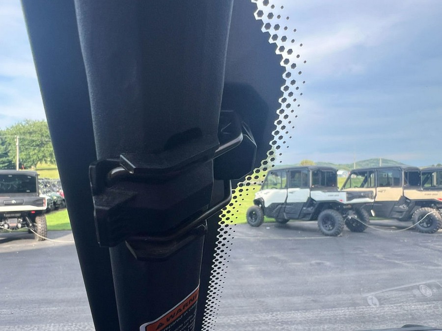 2024 Can-Am® Commander MAX XT 1000R