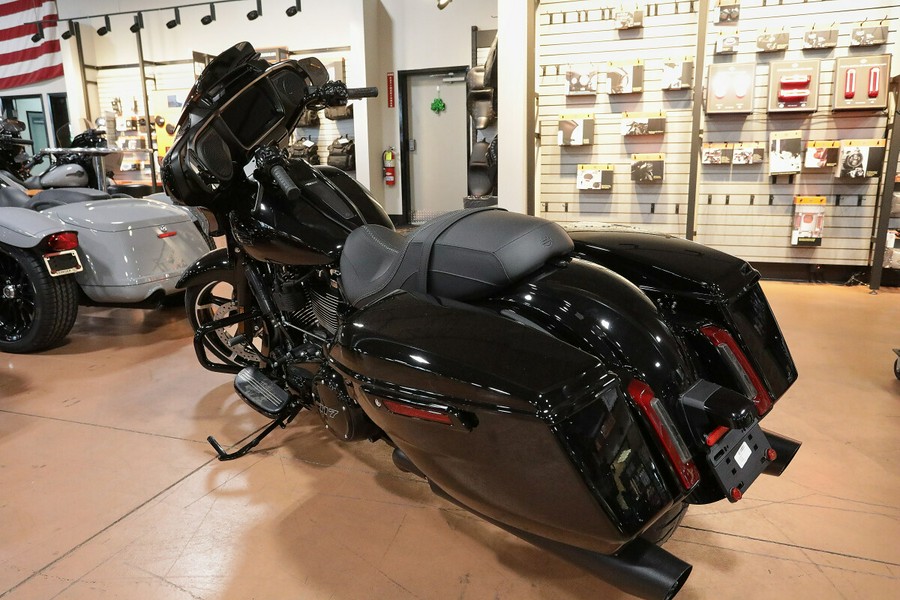 New 2024 Harley-Davidson Street Glide Grand American Touring For Sale Near Medina, Ohio