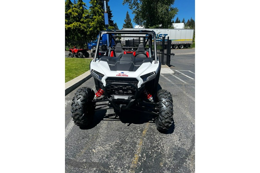 2024 Polaris Industries RZR XP 1000 Sport White Lightning