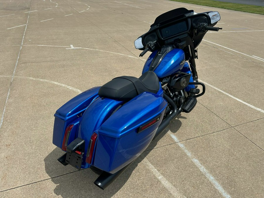 2024 Harley-Davidson Street Glide® Blue Burst