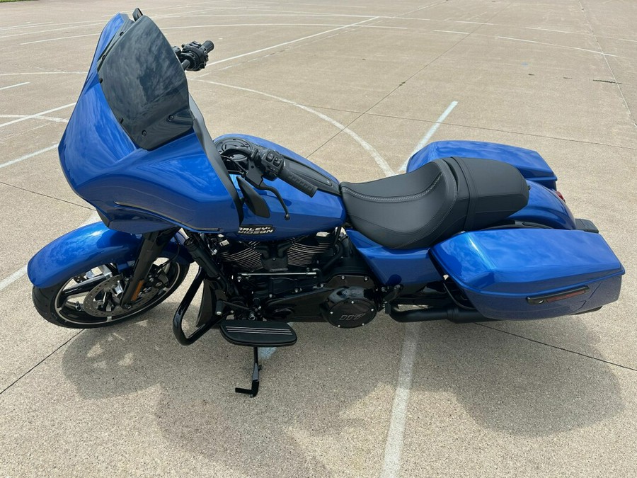 2024 Harley-Davidson Street Glide® Blue Burst