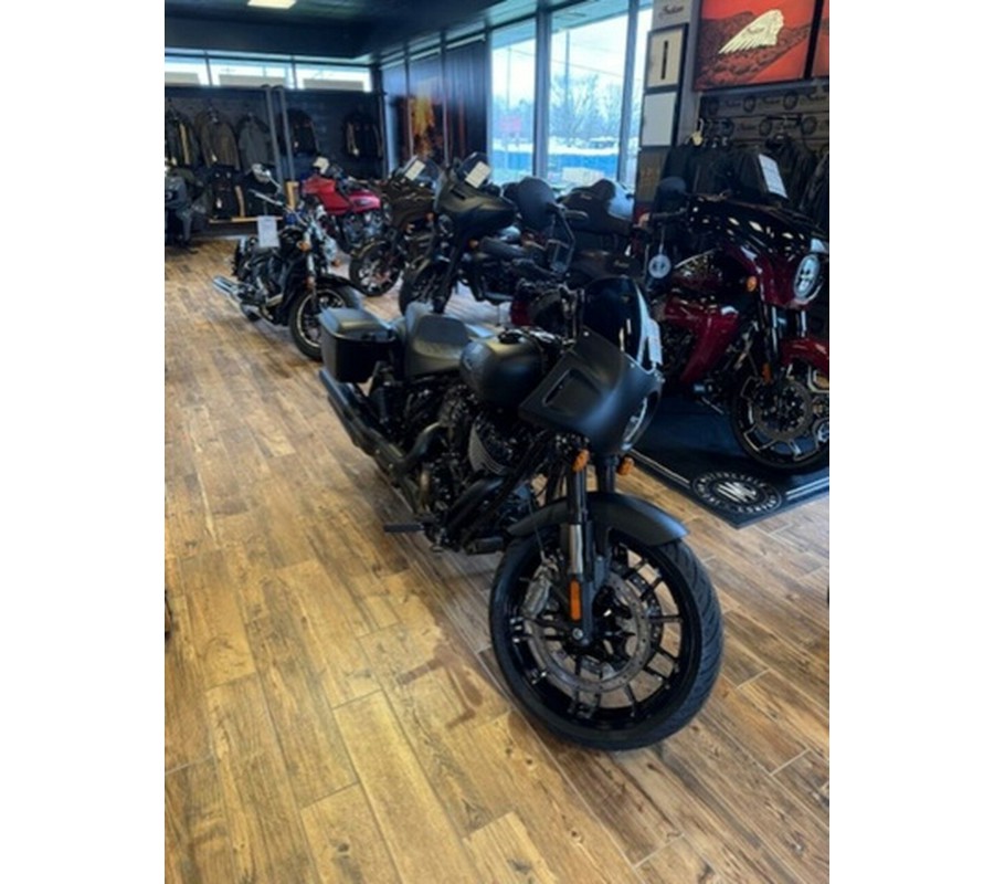 2025 Indian Sport Chief RT Black Smoke