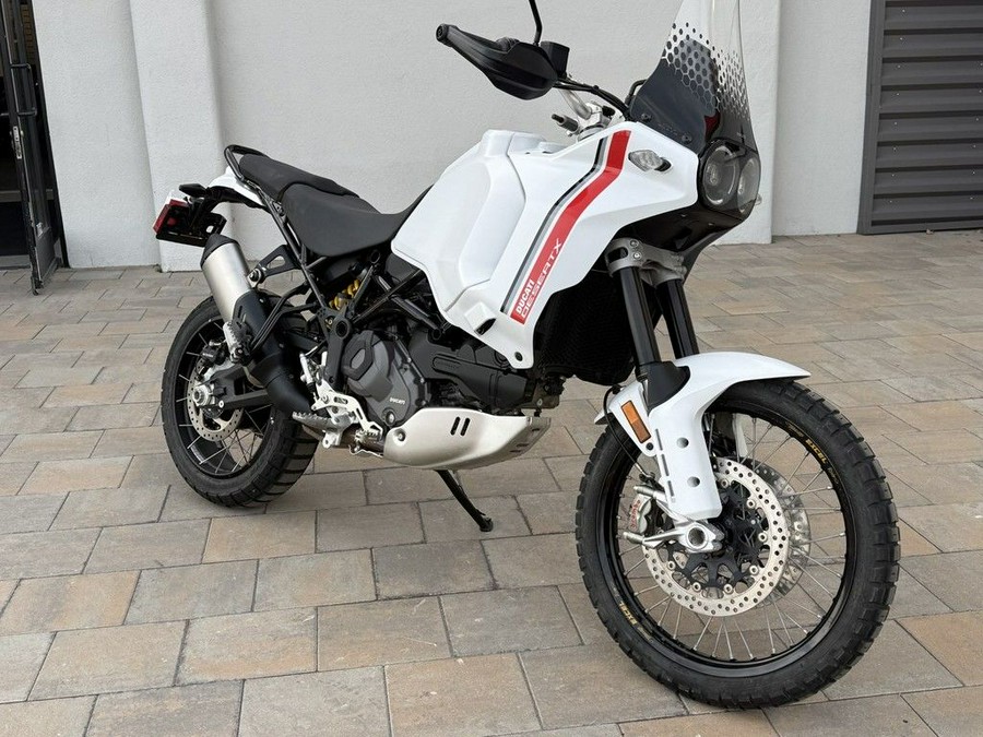 2025 Ducati DesertX
