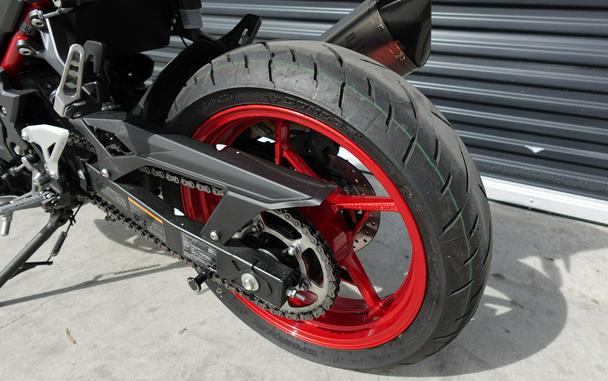 2025 Kawasaki Z500 SE ABS