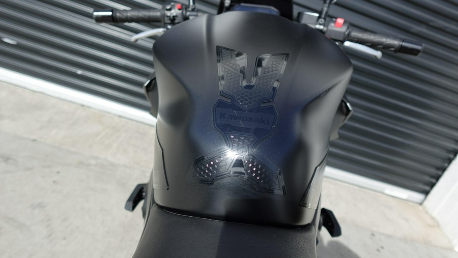 2025 Kawasaki Z500 SE ABS