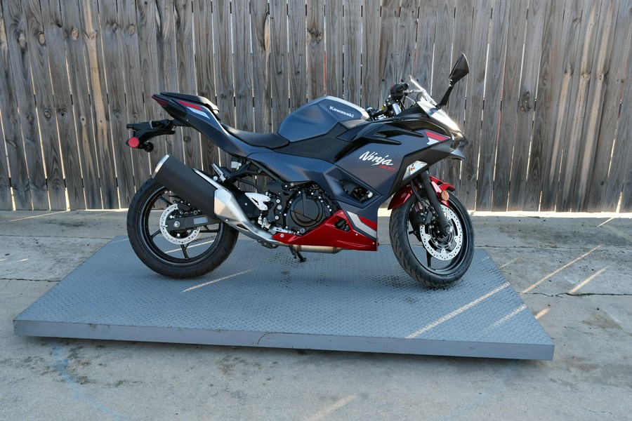 2026 KAWASAKI NINJA 500 ABS