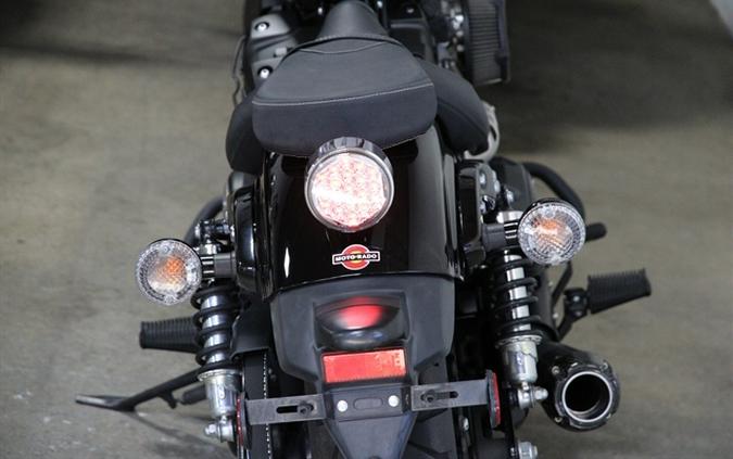 2017 YAMAHA BOLT