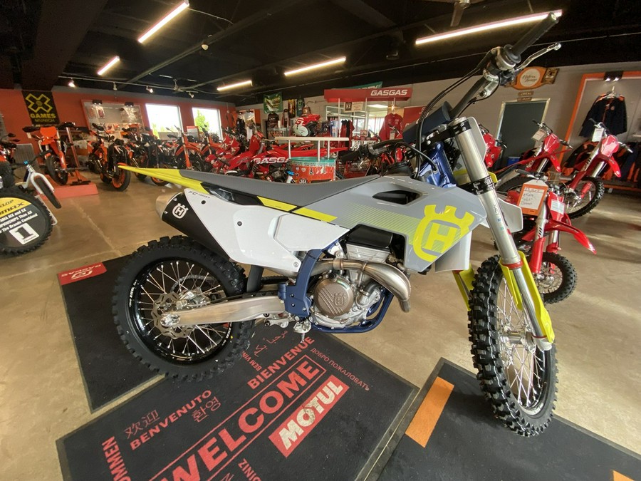 2024 Husqvarna Motorcycles FC 350