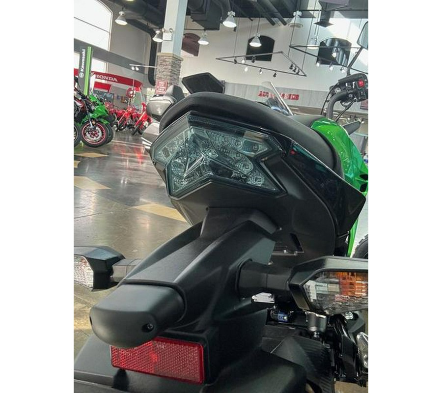 2024 Kawasaki Z125 PRO