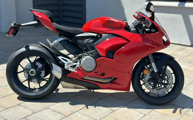 2025 Ducati PANIGALE V2 DUCATI RED