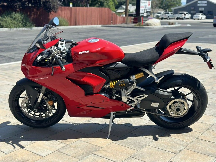 2025 Ducati Panigale V2 Ducati Red