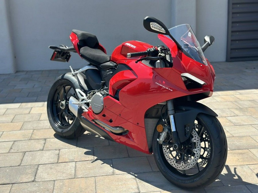 2025 Ducati Panigale V2 Ducati Red