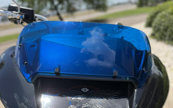 2026 Harley-Davidson Road Glide MIDNIGHT EMBER