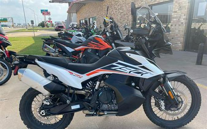 2019 KTM 790 Adventure & 790 Adventure R – First Ride