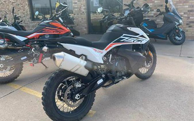 2019 KTM 790 Adventure