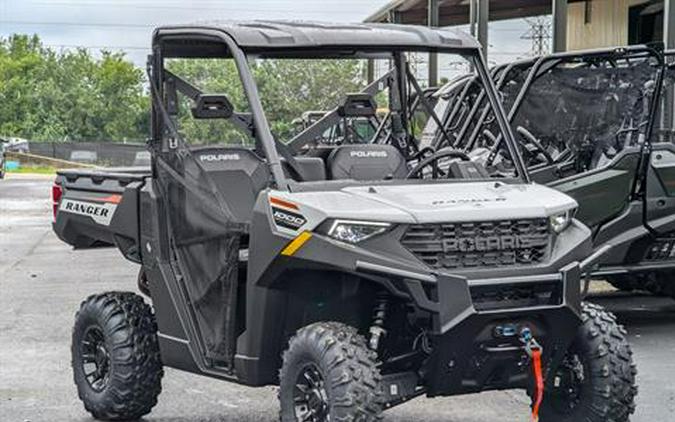 2025 Polaris Ranger 1000 Premium