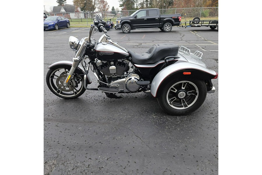 2015 Harley-Davidson® FREEWHEELER