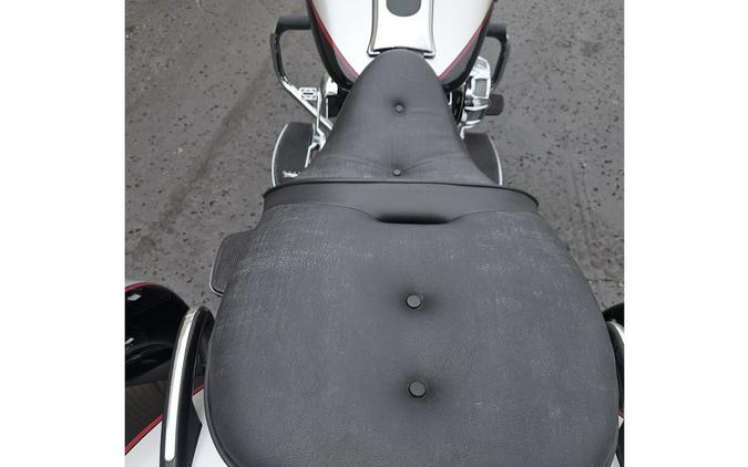 2015 Harley-Davidson® FREEWHEELER