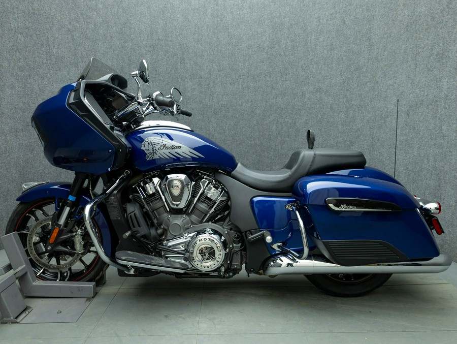 2021 INDIAN CHALLENGER LIMITED W/ABS