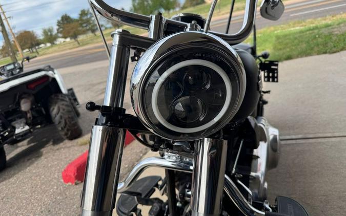 2017 Softail Slim FLS - Harley-Davidson®