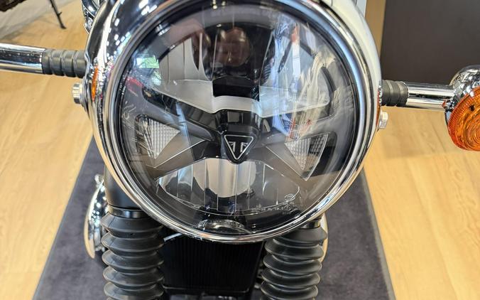 2026 Triumph Bonneville T120
