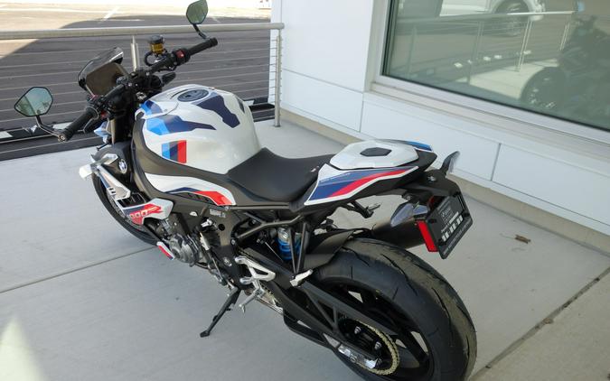 2024 BMW M1000R