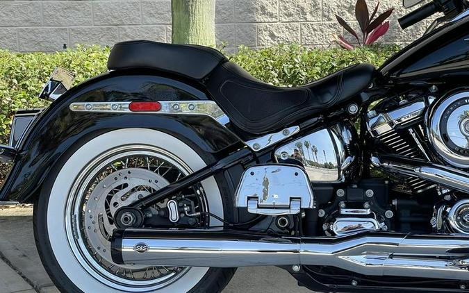 2019 Harley-Davidson® FLDE - Softail® Deluxe