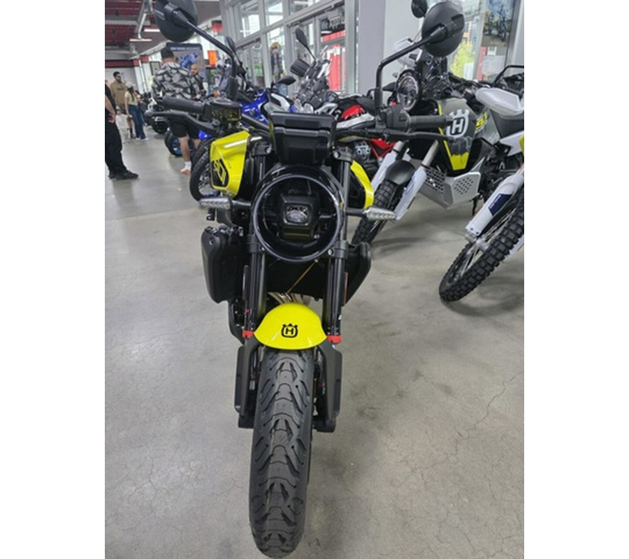2026 Husqvarna VITPILEN 801