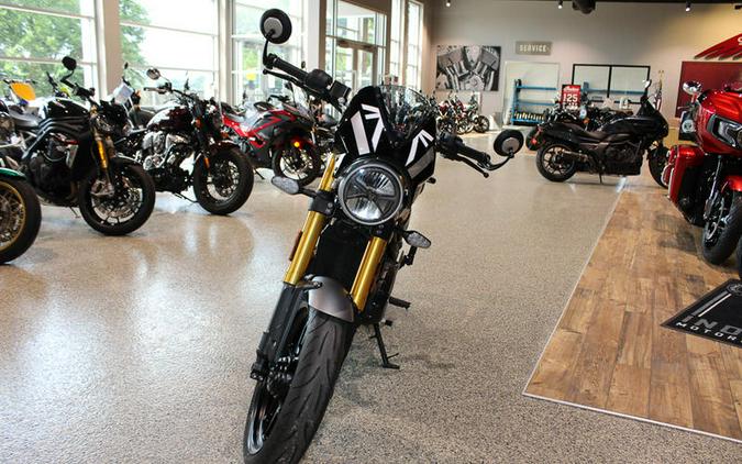 2025 Triumph Speed 400 Phantom Black / Storm Grey