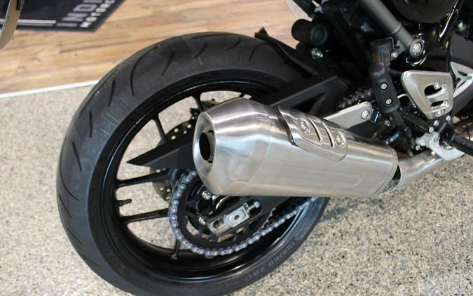 2025 Triumph Speed 400 Phantom Black / Storm Grey