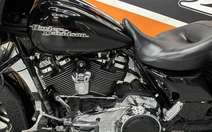 2017 Harley-Davidson® FLHXS - Street Glide® Special