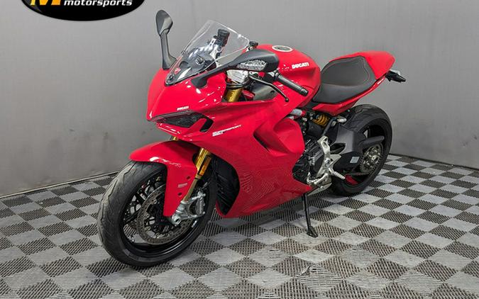 2022 Ducati Supersport 950 S Ducati Red Fairing