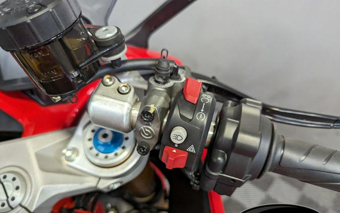 2022 Ducati Supersport 950 S Ducati Red Fairing
