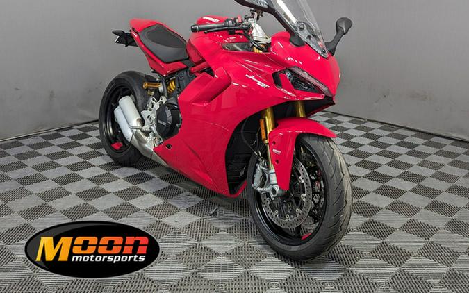 2022 Ducati Supersport 950 S Ducati Red Fairing