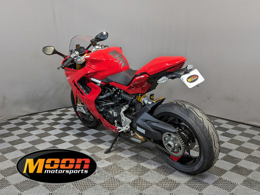 2022 Ducati Supersport 950 S Ducati Red Fairing