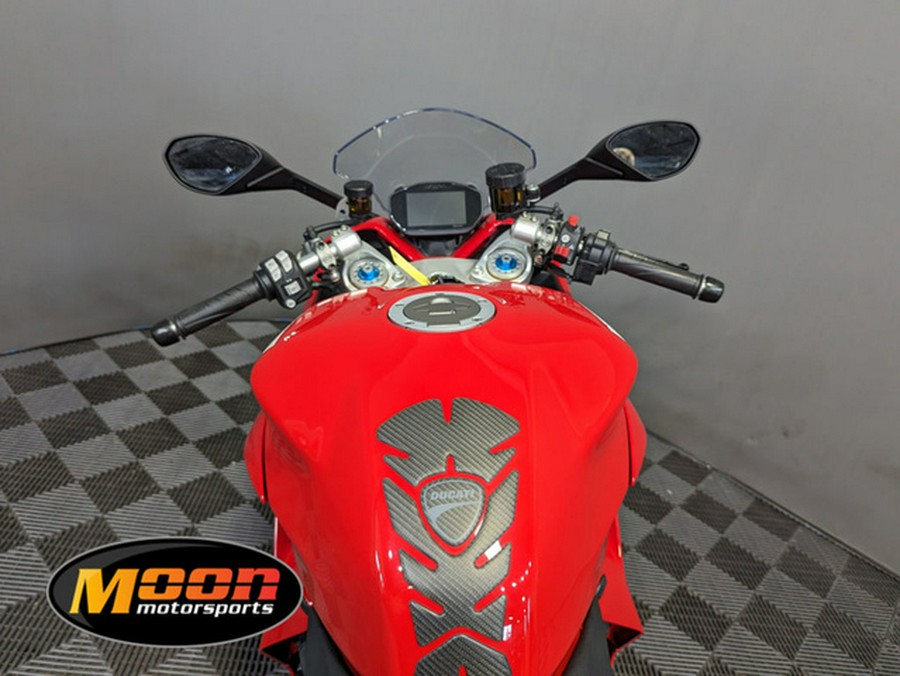 2022 Ducati Supersport 950 S Ducati Red Fairing