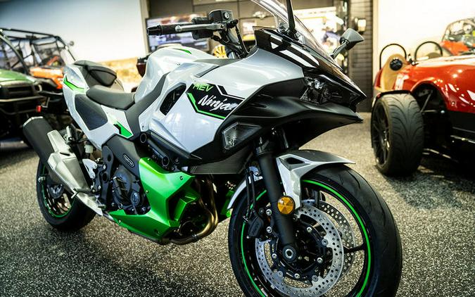 2024 Kawasaki Ninja® 7 Hybrid ABS