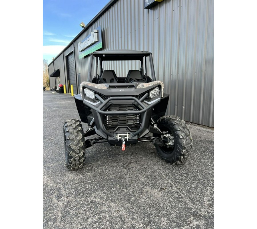 2024 Can-Am™ Commander MAX XT 1000R