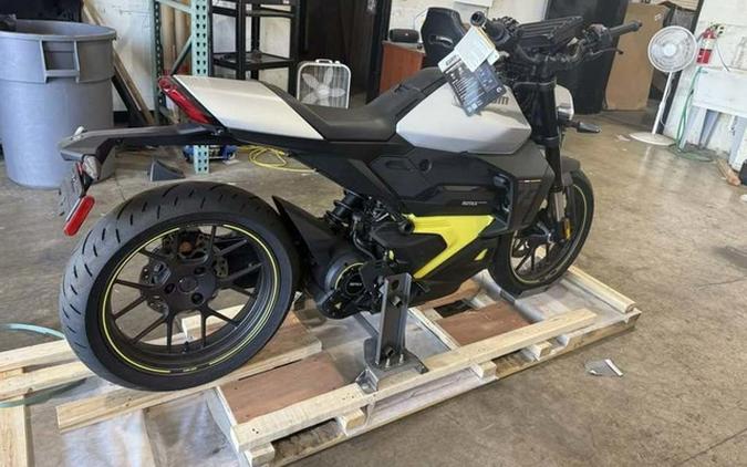 2025 Can-Am Pulse