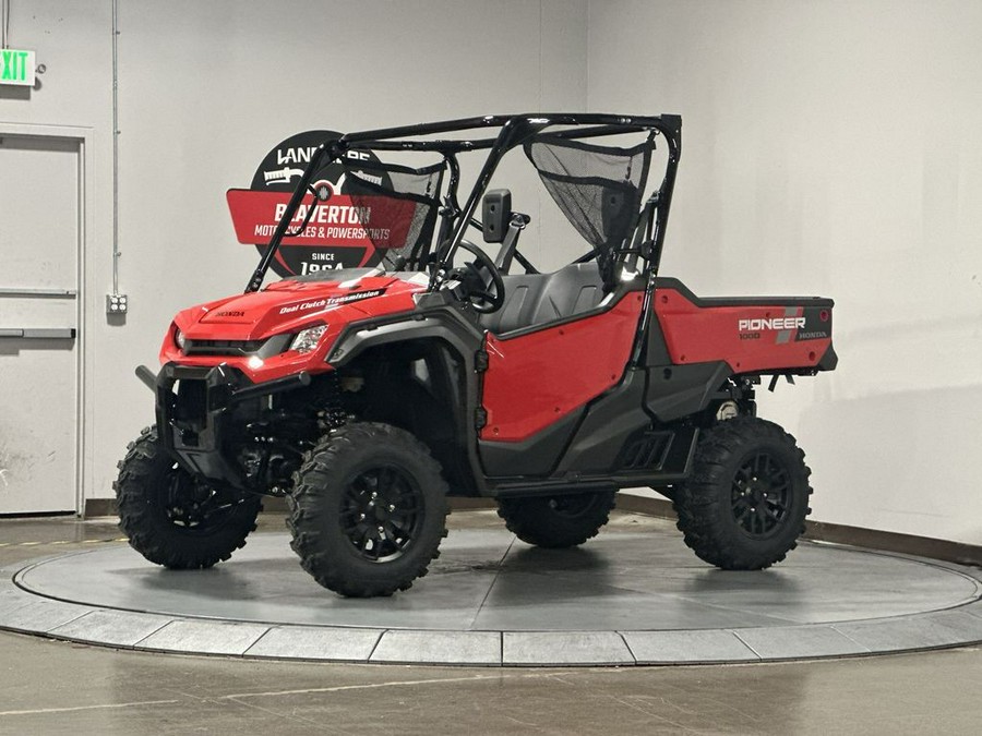 2025 Honda Pioneer 1000 Deluxe