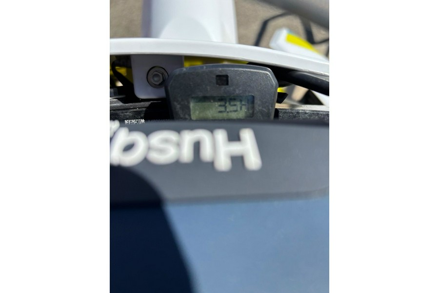 2025 Husqvarna Motorcycles FC 250 DEMO! $9,299.65 OTD W/O TRADE!