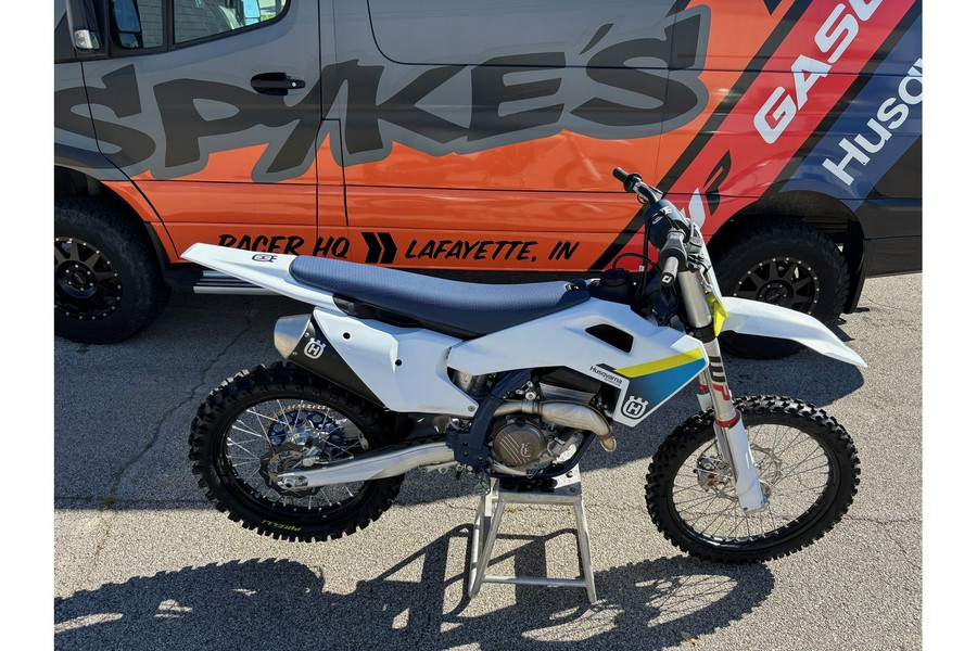 2025 Husqvarna Motorcycles FC 250 DEMO! $9,299.65 OTD W/O TRADE!
