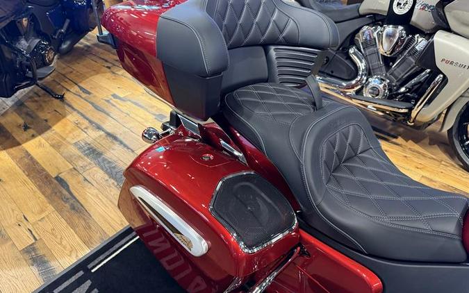 2026 Indian Motorcycle® Pursuit® Limited 112 w/PowerBand Audio Sunset Red Metallic