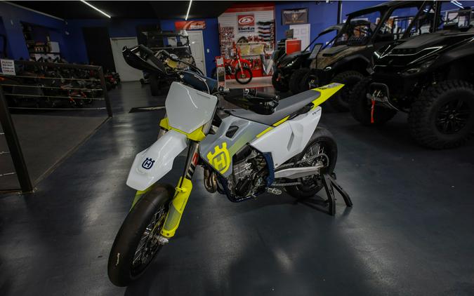 2024 Husqvarna Motorcycles FS 450