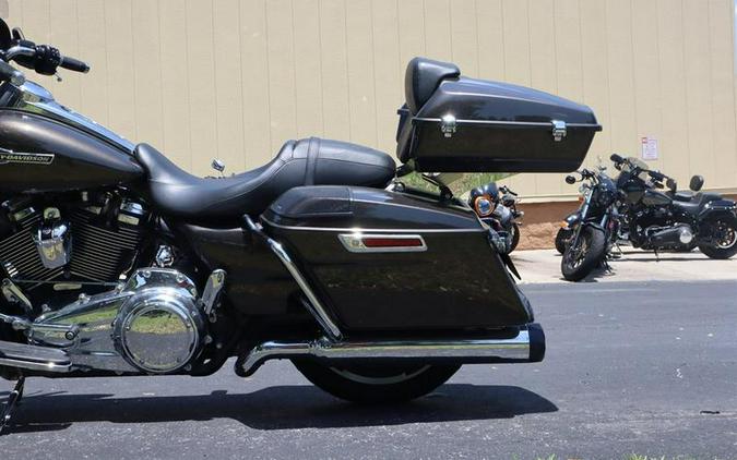 2021 Harley-Davidson® FLHX - Street Glide®