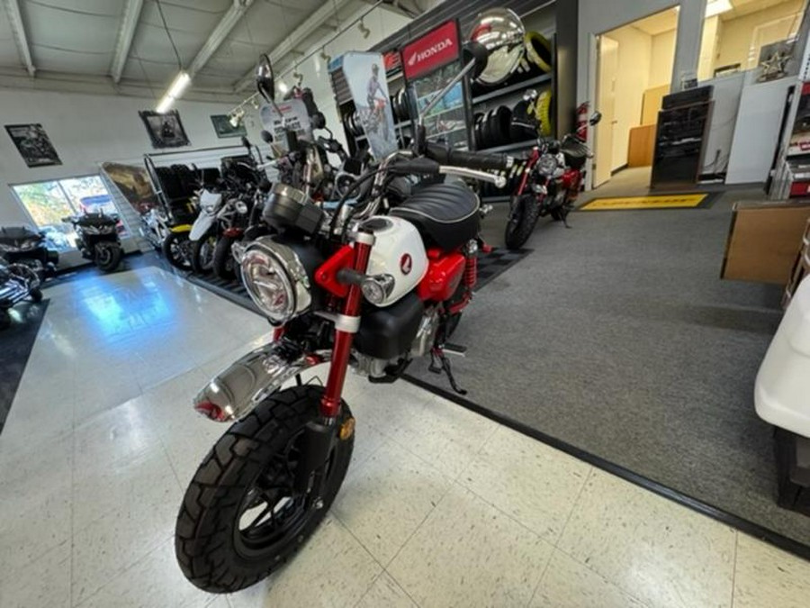 2025 Honda® Monkey ABS