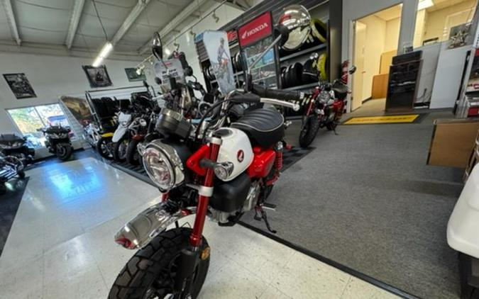 2025 Honda® Monkey ABS