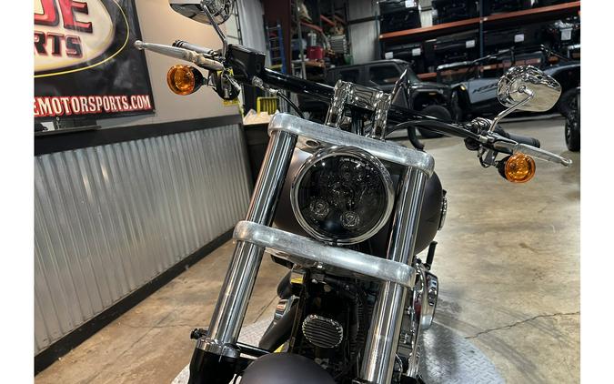 2016 Harley-Davidson® BREAKOUT