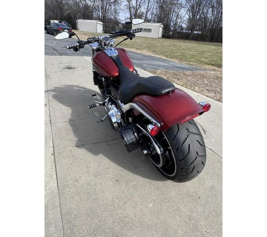 2015 Harley-Davidson® FXSB - Softail® Breakout®